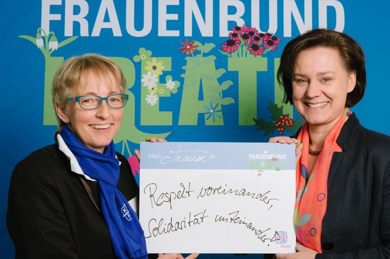 von links: Stv. KDFB-Landesvorsitzende Sabine Slawik, MdL Dr. Ute Eiling-Htig