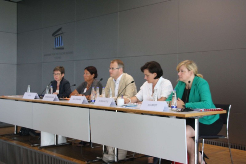 von links: MdL Ulrike Gote, MdL Kathrin Sonnenholzer, Dr. Gero Kellermann, MdL Dr. Ute Eiling-Htig, MdL Gabi Schmidt